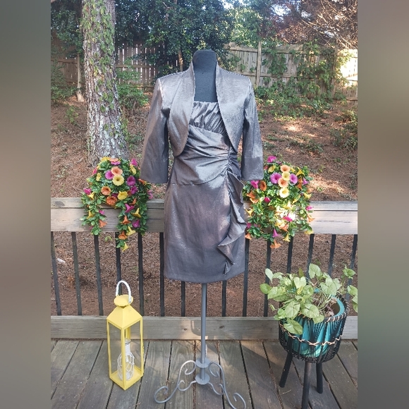 Gray R&M Richards 2 Piece Garment Dress Size 12 Petite - Picture 5 of 8